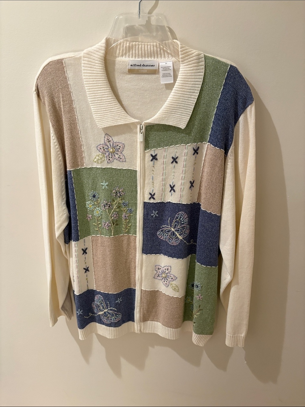 Alfred Dunner Cream, Green & Navy Zip-Front Patchwork Embroidered Cardigan